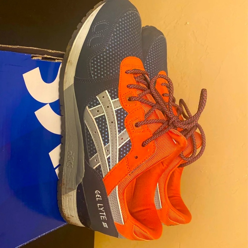 Men’s ASICS - Picture 2 of 2